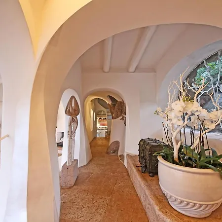 Anna Bed & Breakfast 4*